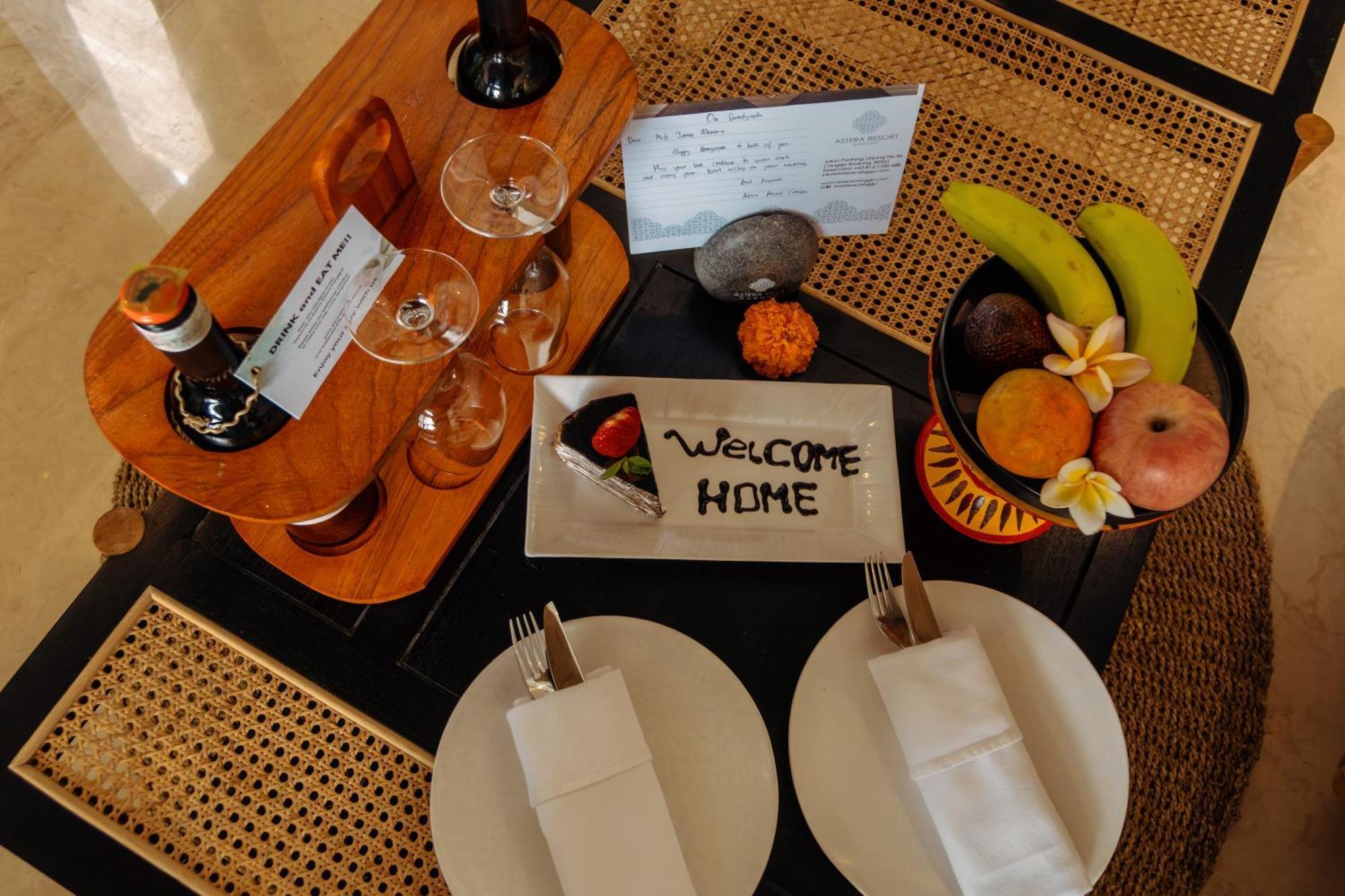 Astera Luxury Resort & Spa Canggu By Ini Vie Hospitality Ngoại thất bức ảnh